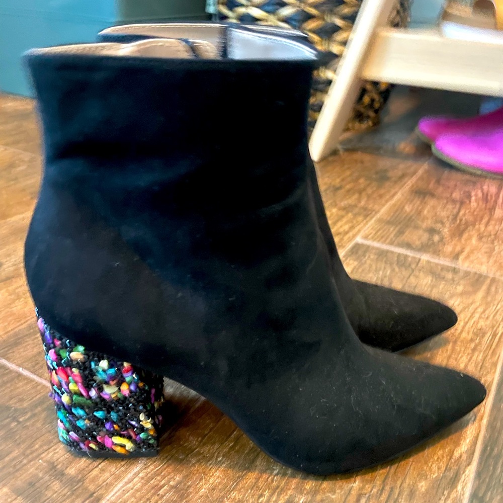 Betsey Johnson Black Jewel Booties